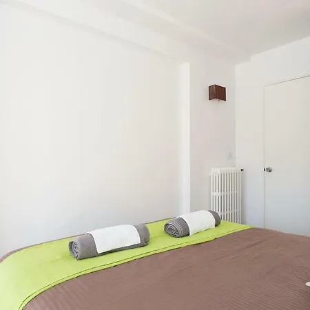 Downtown Apartment *